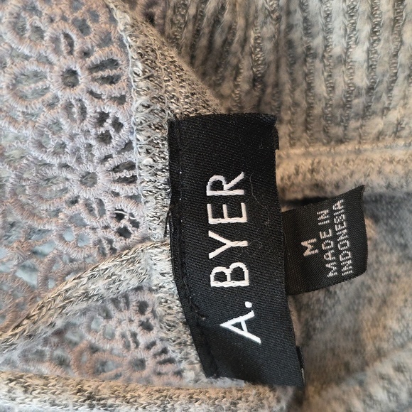 A. Byer Light Gray Lace Back Detail Top. Size M - Picture 6 of 7
